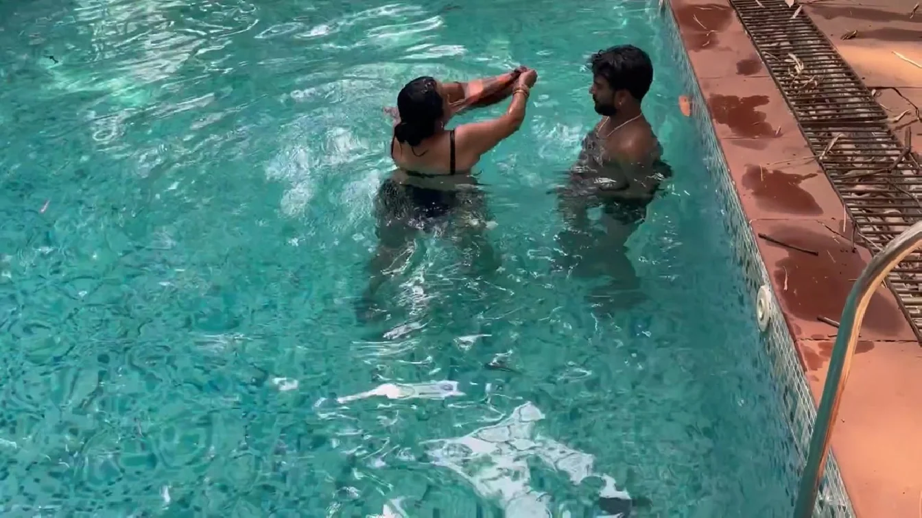 Preview of Pool Masti Uncut
